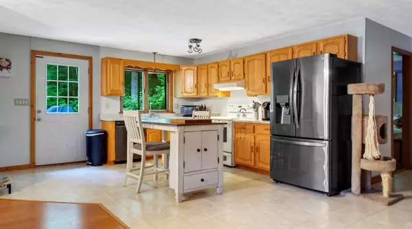 Sidney, ME 04330,2068 Eight Rod RD