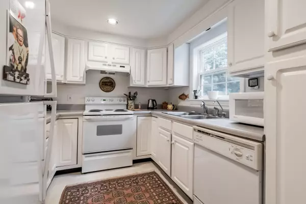 Kennebunk, ME 04043,20 Waterford Greene DR #26