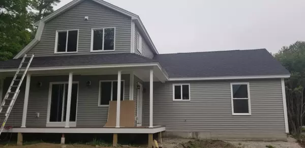 299 Empire RD, Poland, ME 04274