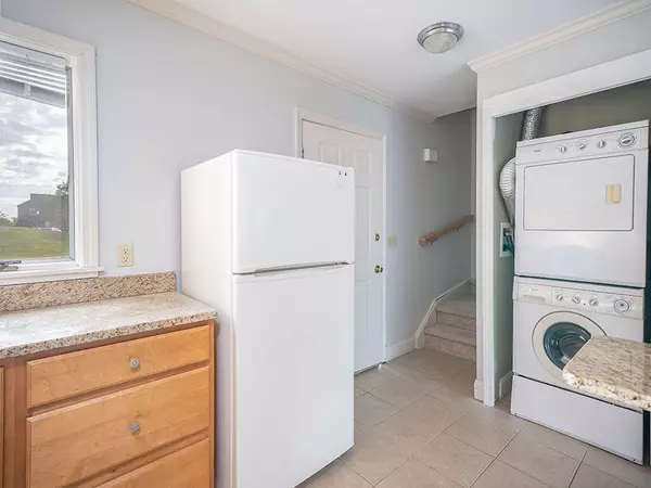 Portland, ME 04103,20 Back Cove Estates RD #20