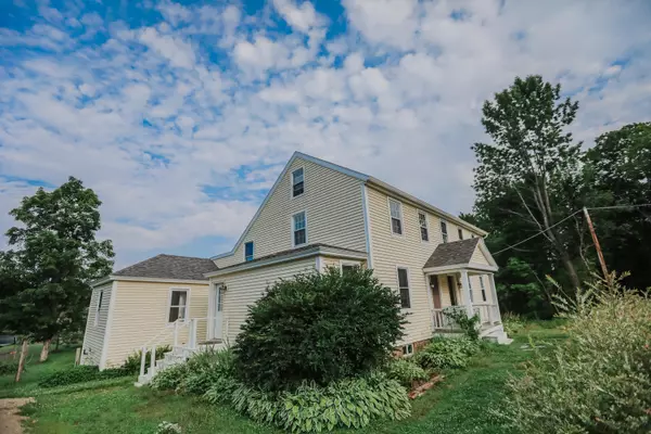 Winthrop, ME 04364,106 Winthrop Center RD