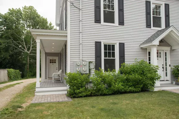 Kittery, ME 03904,18 Newmarch ST #18