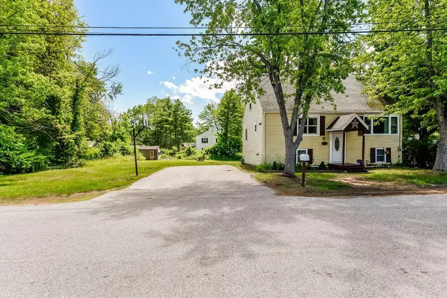 28 Coolidge AVE, Saco, ME 04072