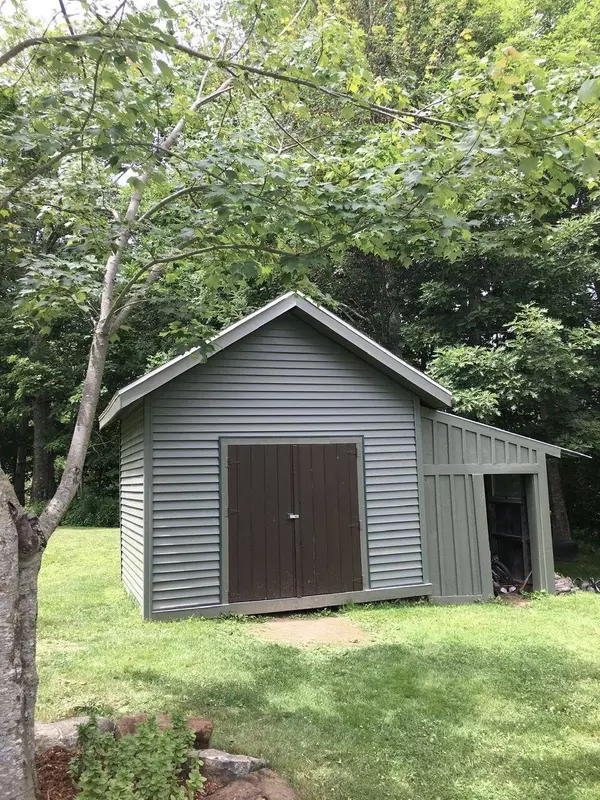 Hope, ME 04847,87 Robbins RD