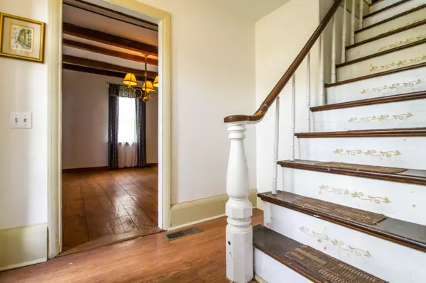 Liberty, ME 04949,42 W Main ST