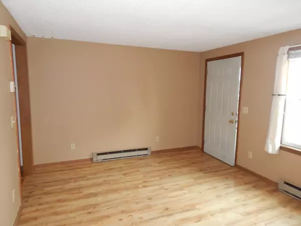 South Portland, ME 04106,117 Sunset AVE #1