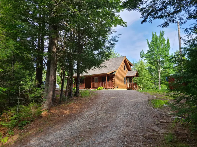 69 Beech Ridge RD, Dresden, ME 04342