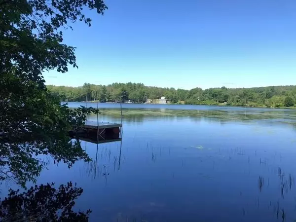 Litchfield, ME 04350,27 Maple DR