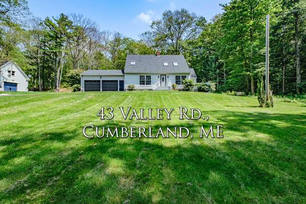 43 Valley RD, Cumberland, ME 04021