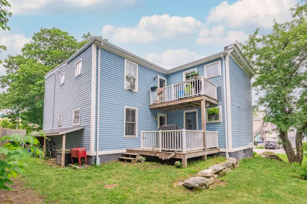 South Portland, ME 04106,96-98 Willow ST