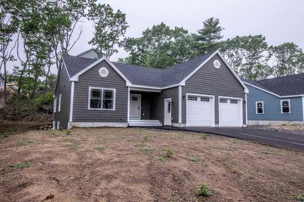 24 Kapok ST, Old Orchard Beach, ME 04064