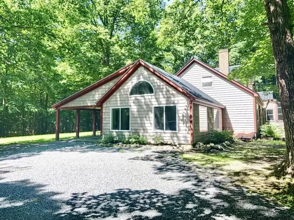 Winthrop, ME 04364,31 Roseanne DR