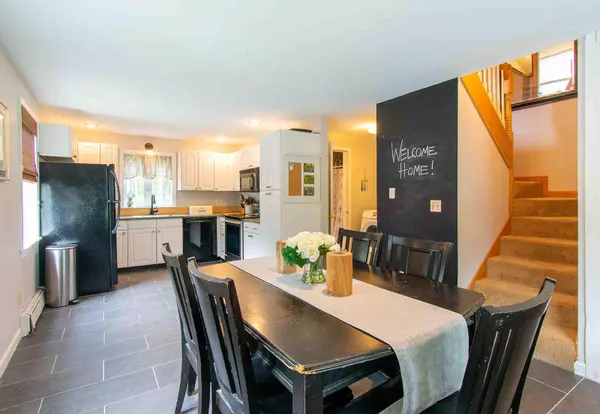 South Thomaston, ME 04858,767 Spruce Head RD