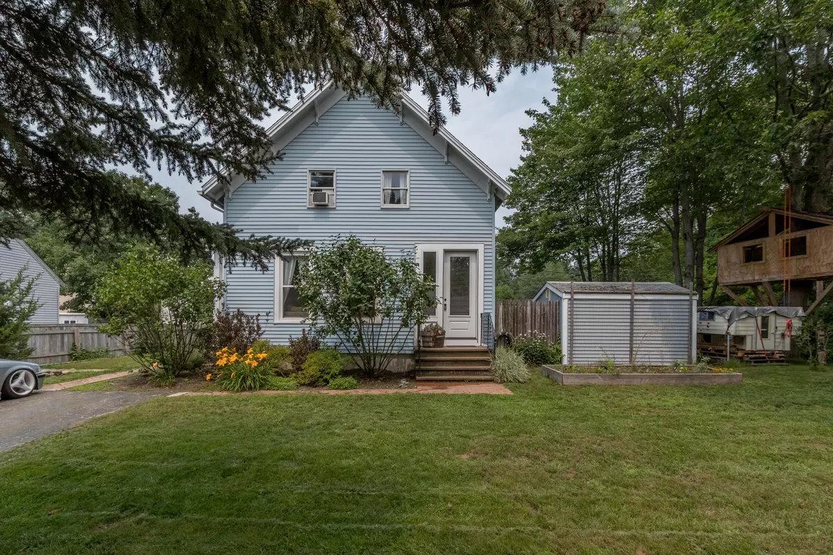 South Portland, ME 04106,16 Calais ST