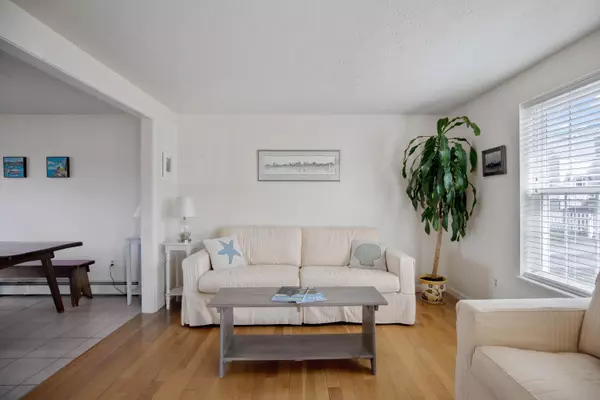 South Portland, ME 04106,59 North Marriner ST