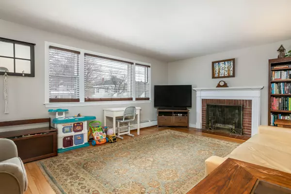 Portland, ME 04102,810 Brighton AVE