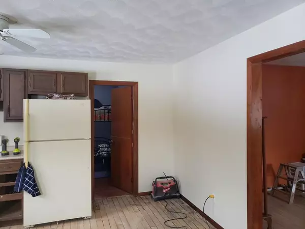 Oakland, ME 04963,66 Summer ST