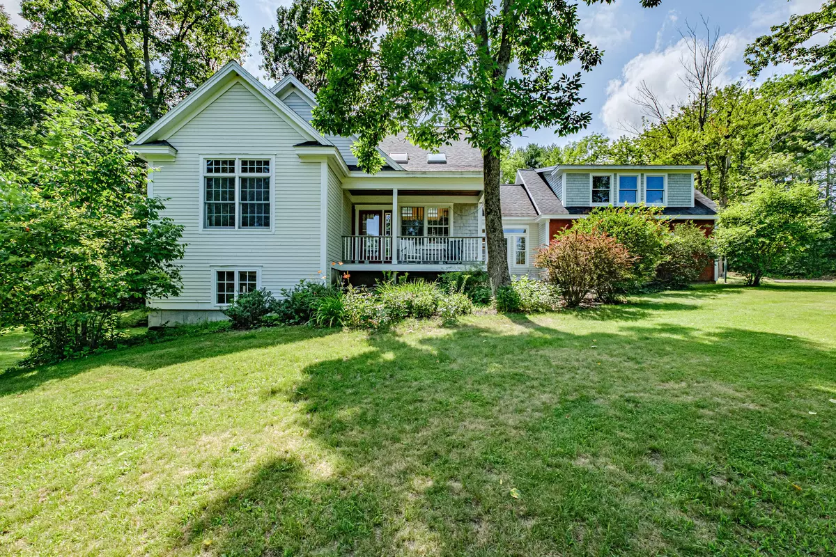 North Yarmouth, ME 04097,467 Gray RD