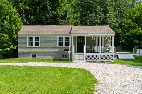 26 Park ST, Freeport, ME 04032