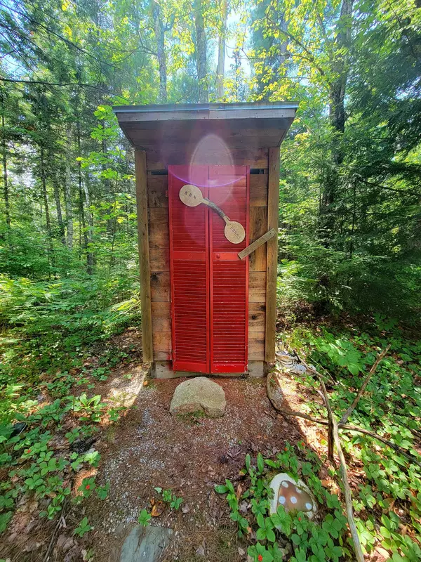 Howland, ME 04448,116 Rivers Edge LN