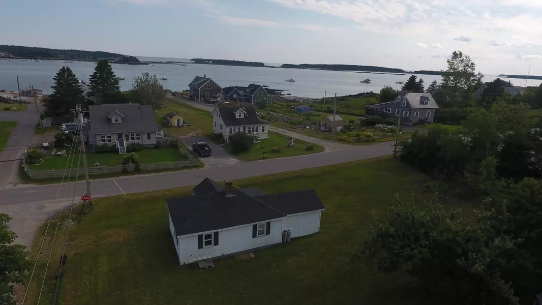 15 West Main ST, Jonesport, ME 04649