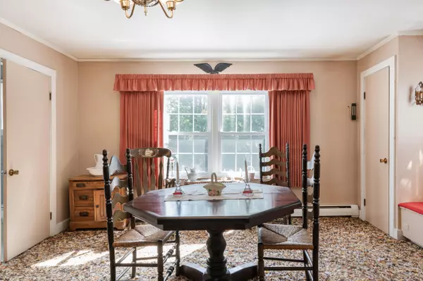 Brunswick, ME 04011,7 Spring ST