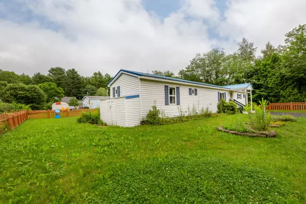 Topsham, ME 04086,3 Bickford DR