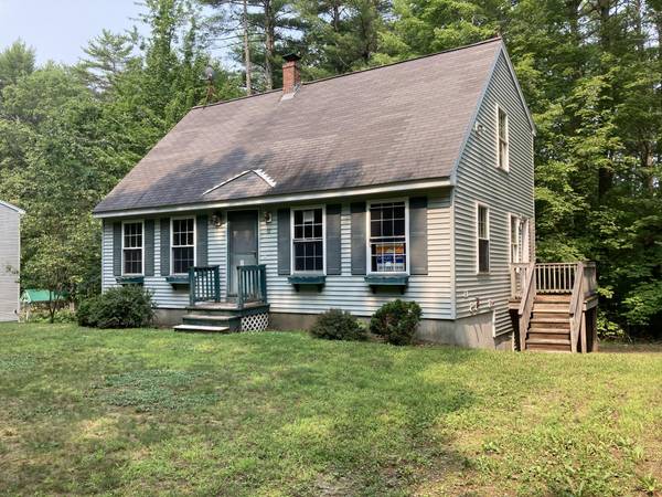 92 Victoria LN, Waterboro, ME 04061