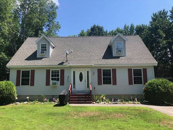 40 Nason Road, Newport, ME 04953