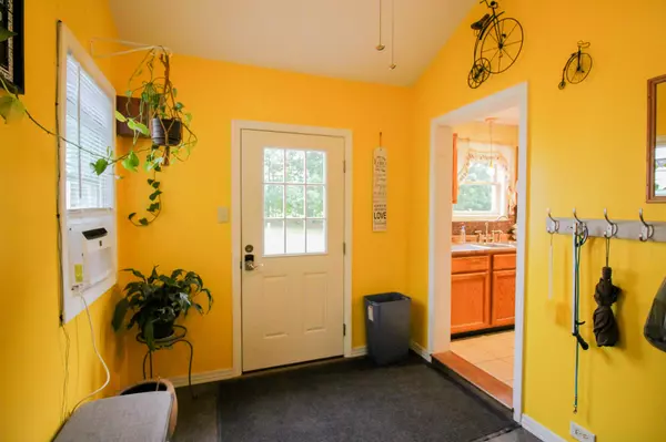 Glenburn, ME 04401,359 Lakeview RD