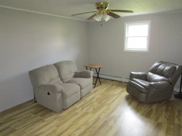 Howland, ME 04448,43 Penobscot  Avenue AVE