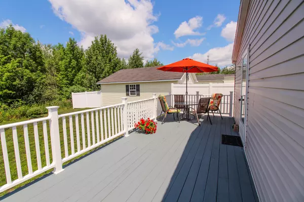 Bangor, ME 04401,9 Ledge CIR