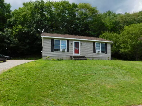 24 Hinkley ST, Lisbon, ME 04252