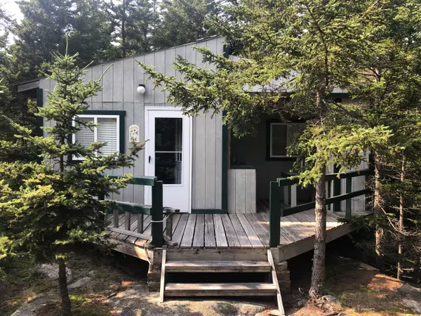 33 Stanley Point Road, Swans Island, ME 04685