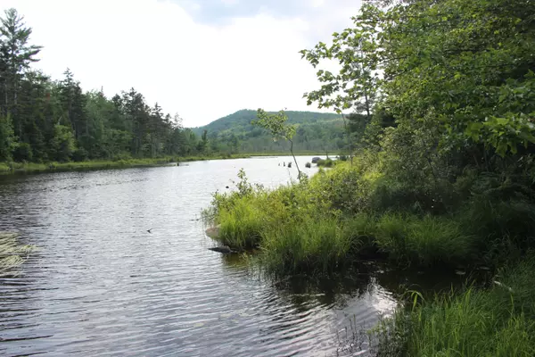 0 Meadow LN, Rumford, ME 04276