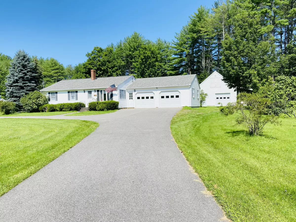 North Berwick, ME 03906,20 Jericho RD