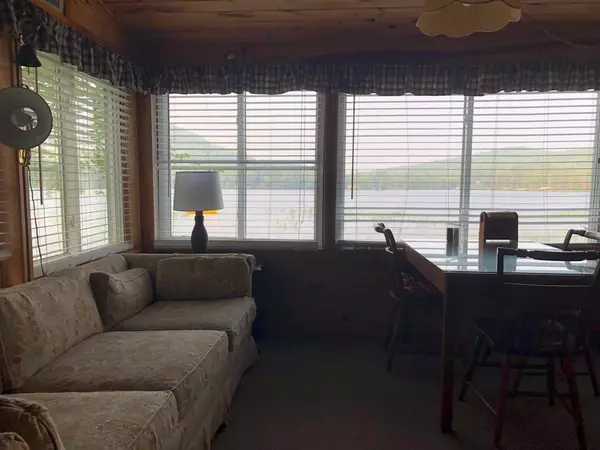 Woodstock, ME 04219,16 Shallow Shore LN