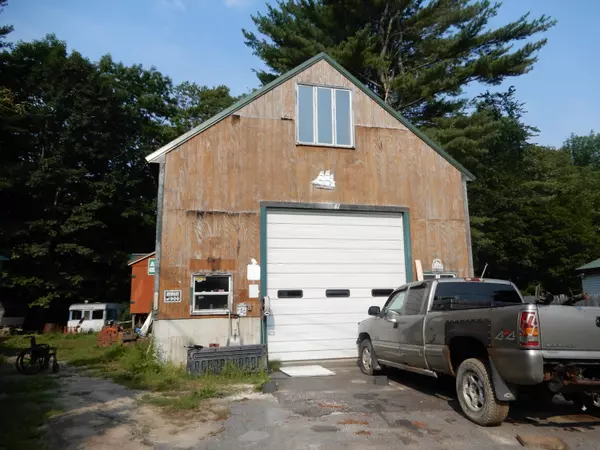 41 Arlington AVE, Westbrook, ME 04092