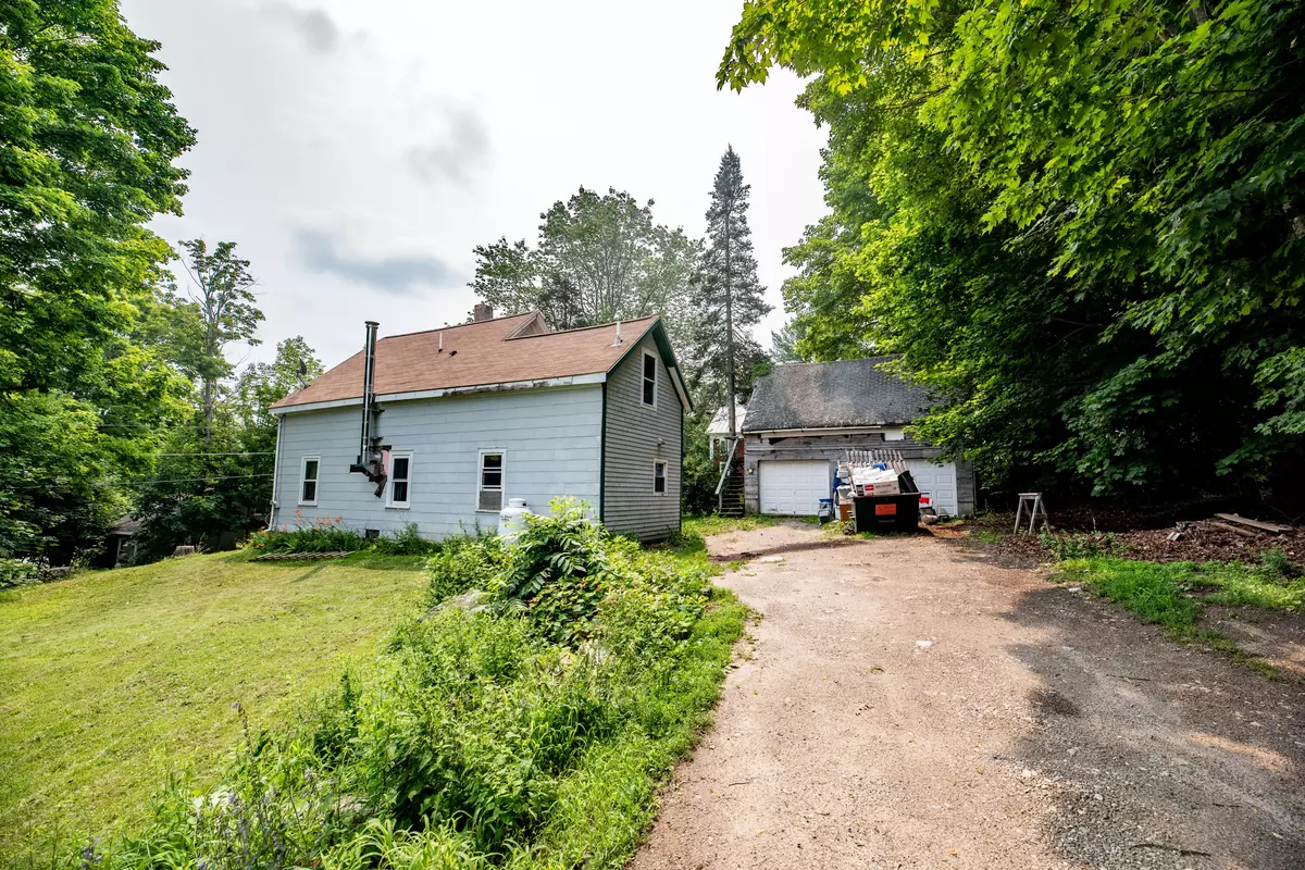 Richmond, ME 04357,3 Sled ST