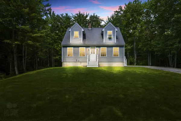 Gorham, ME 04038,3 Lois LN