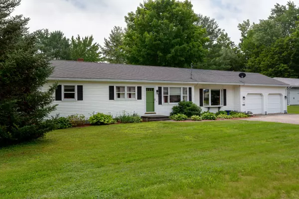 Auburn, ME 04210,112 Poland RD