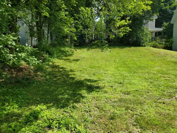 Brewer, ME 04412,74 State ST