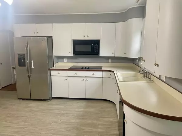 Waterville, ME 04901,63 Western AVE