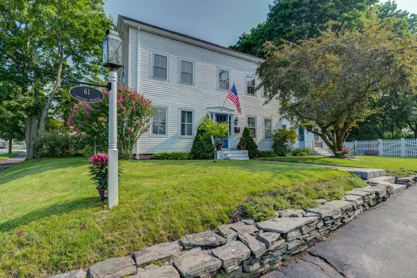 61 Stevens AVE, Portland, ME 04102