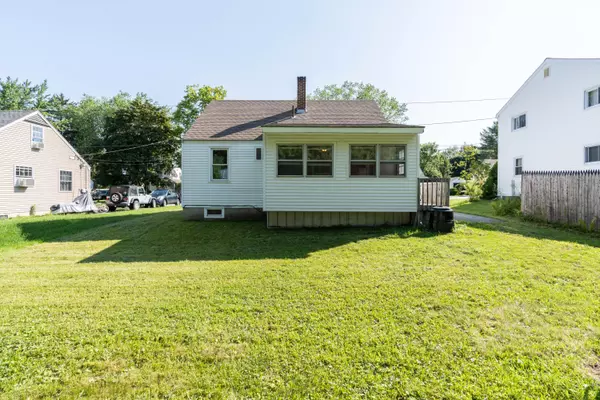 South Portland, ME 04106,127 McKinley ST