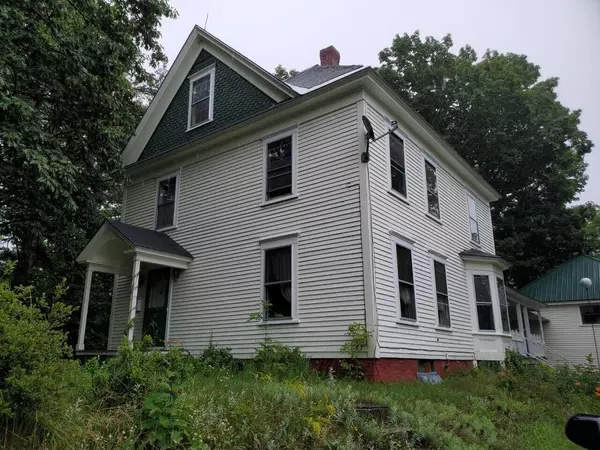 Paris, ME 04281,10 Oak AVE