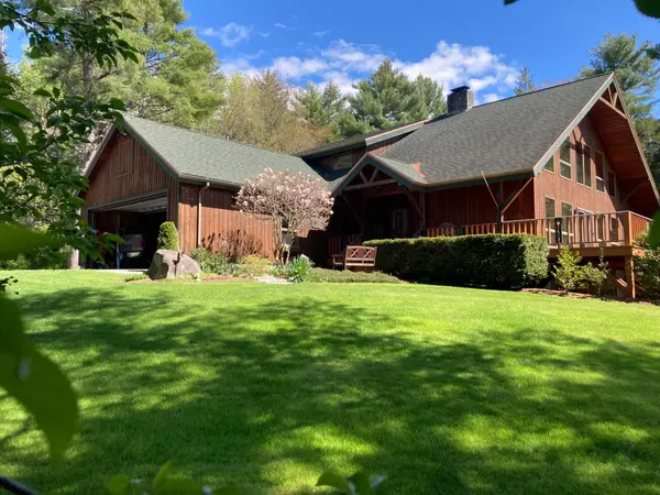 Hampden, ME 04444,739 Western AVE