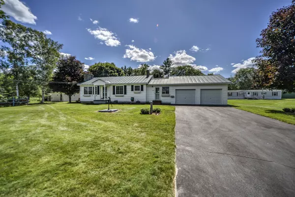 1032 Warren Hill RD, Palmyra, ME 04965