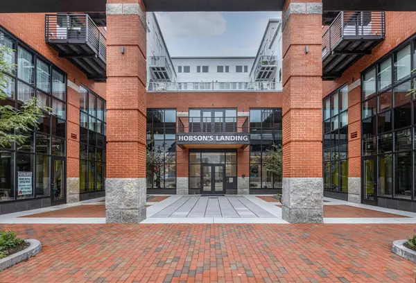 383 Commercial ST #610, Portland, ME 04101