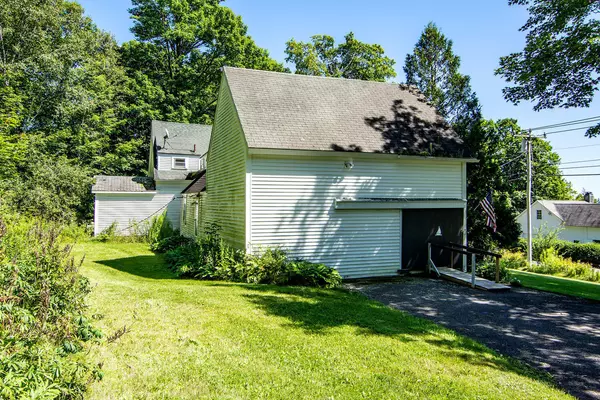 Sedgwick, ME 04673,585 & 587 Reach RD